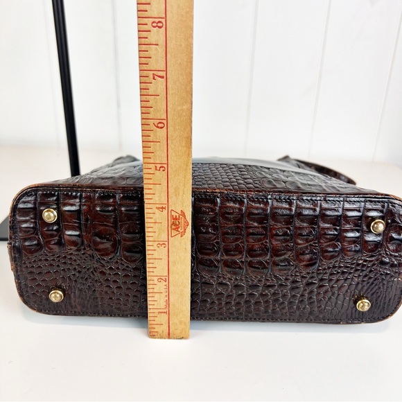 Brahmin Vintage Kendall Shoulder Bag Embossed Leather Adjustable Strap Medium - Picture 6 of 15